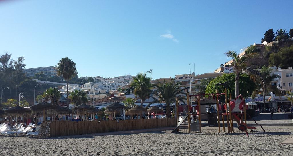Apartamentos Nerja Bahia Екстер'єр фото
