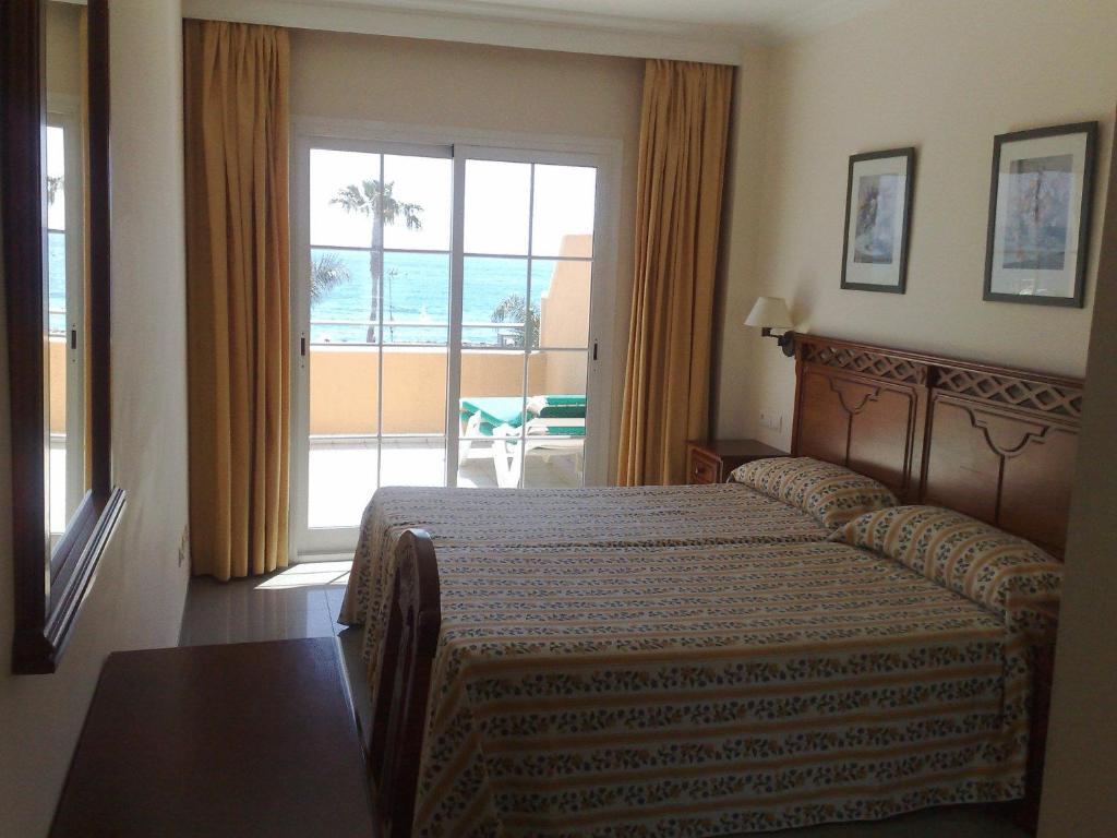 Apartamentos Nerja Bahia Екстер'єр фото