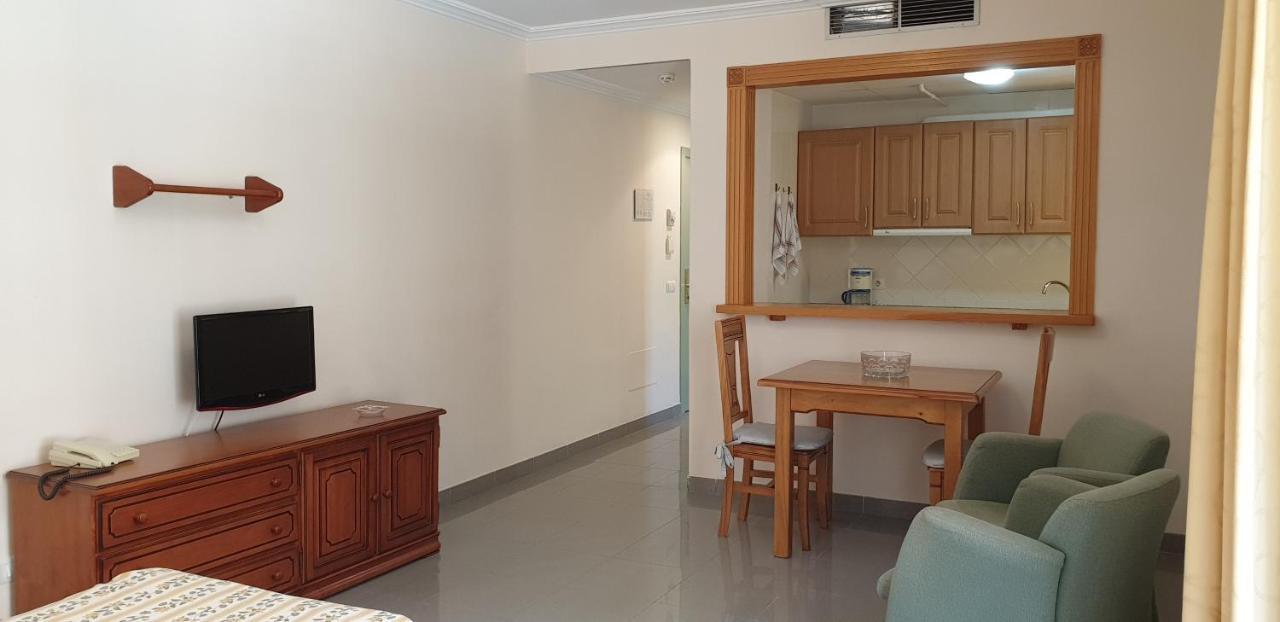 Apartamentos Nerja Bahia Екстер'єр фото