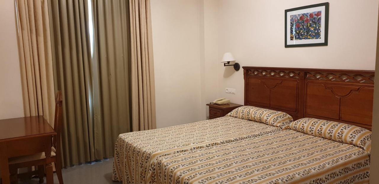 Apartamentos Nerja Bahia Екстер'єр фото